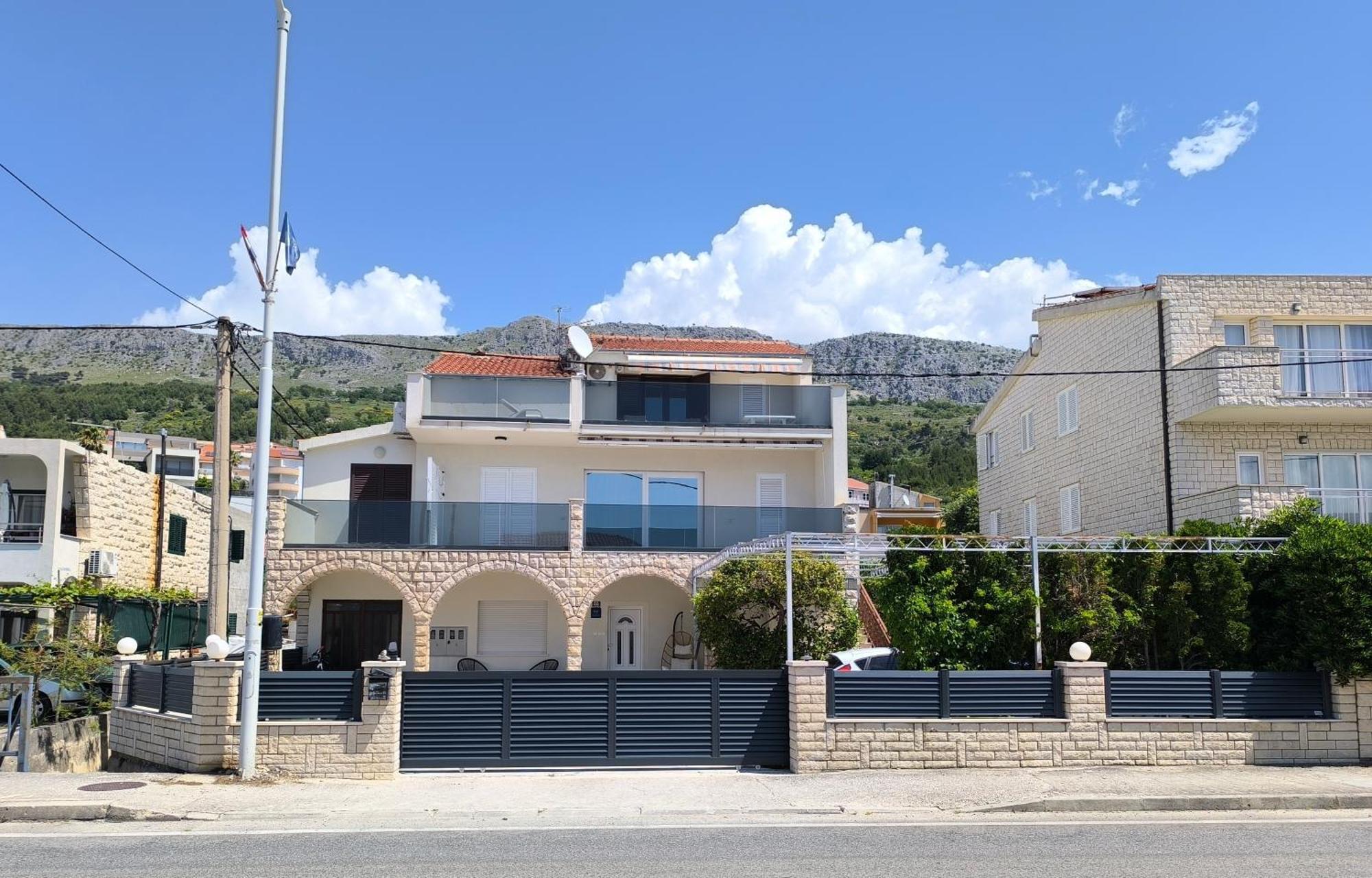 Apartments Villa Tanja Podstrana Luaran gambar