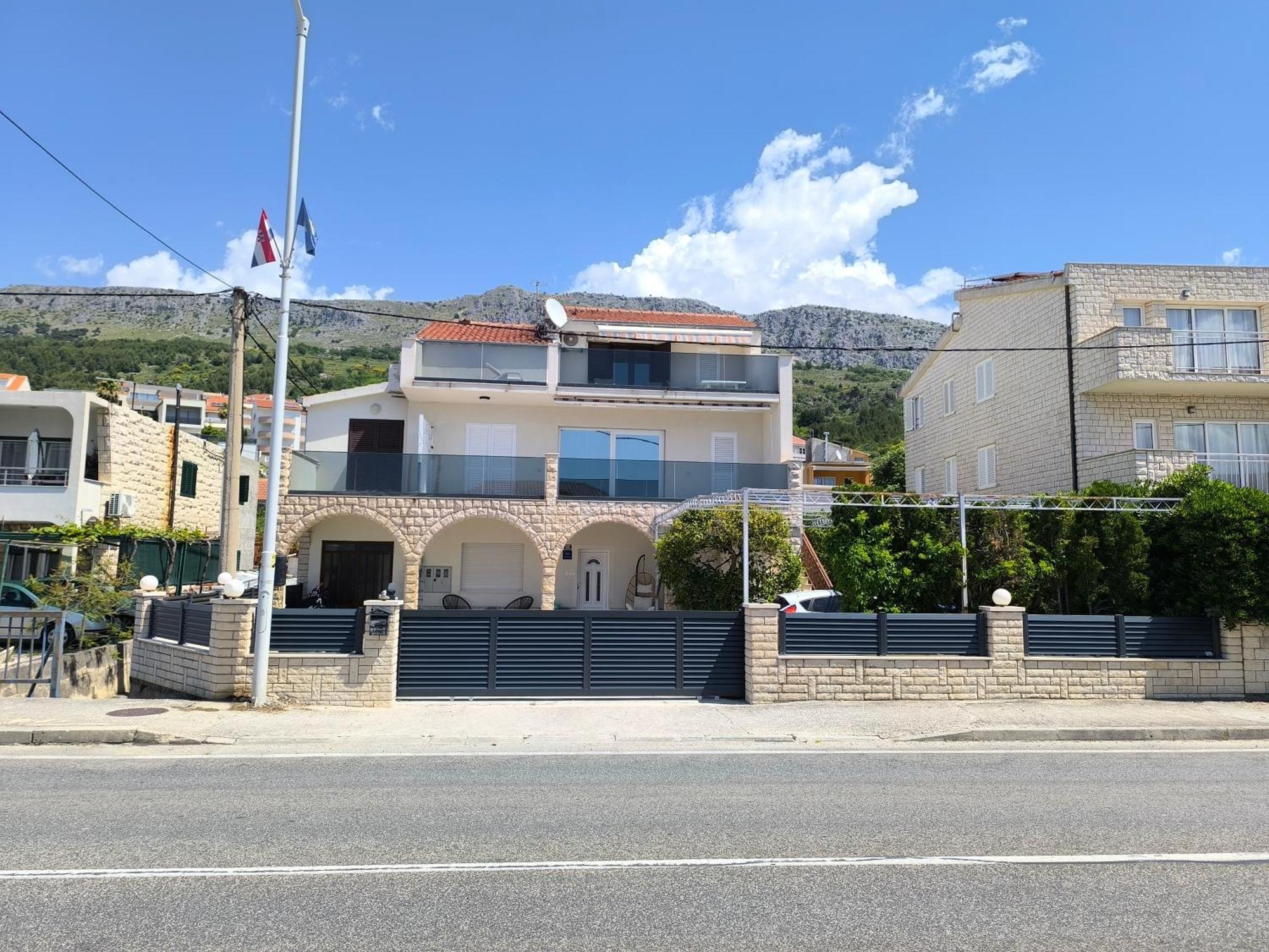 Apartments Villa Tanja Podstrana Luaran gambar