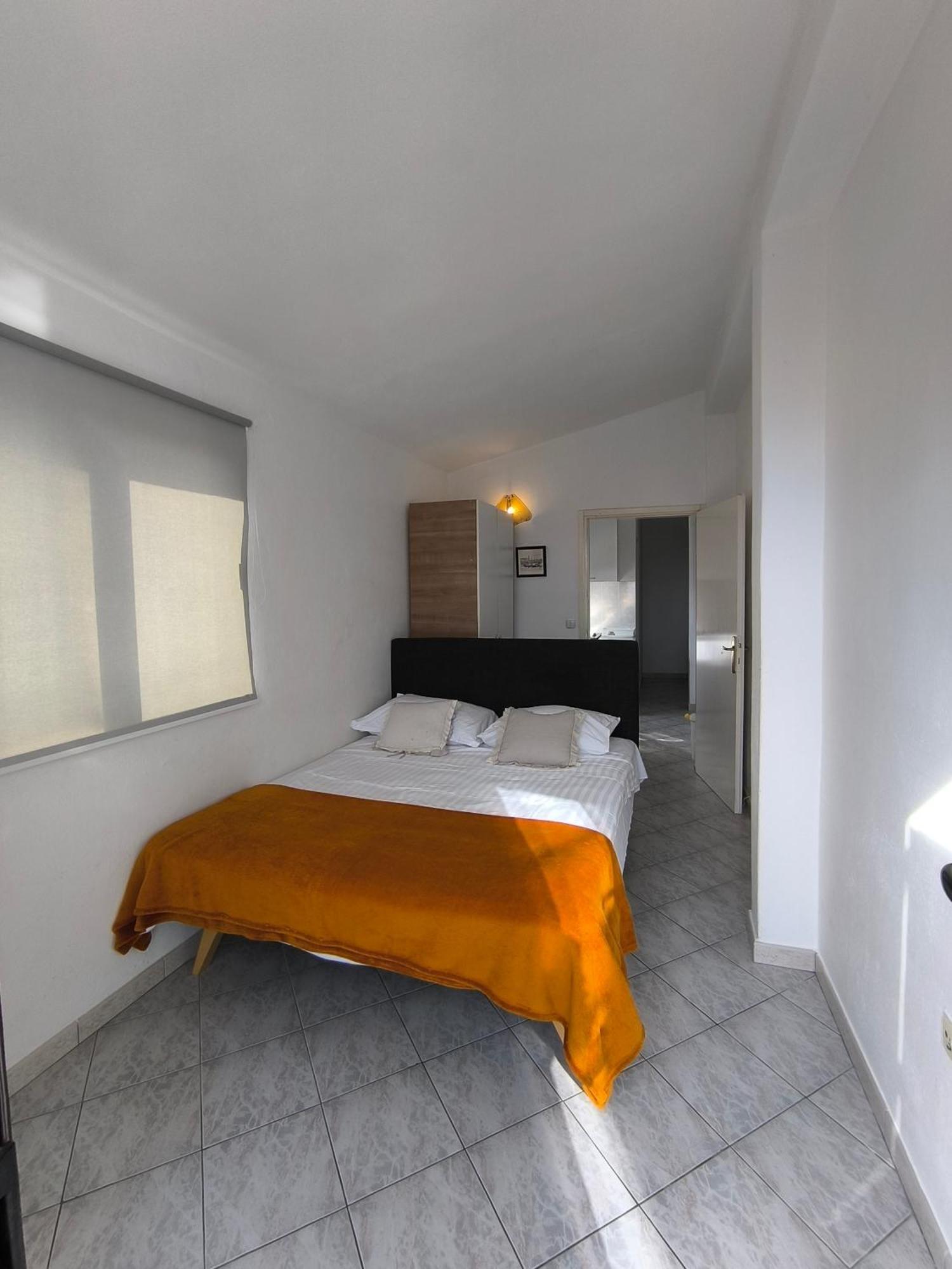 Apartments Villa Tanja Podstrana Luaran gambar